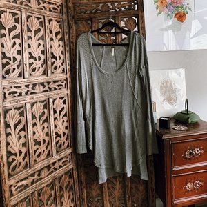 Free People Gray Long Sleeve Shirt